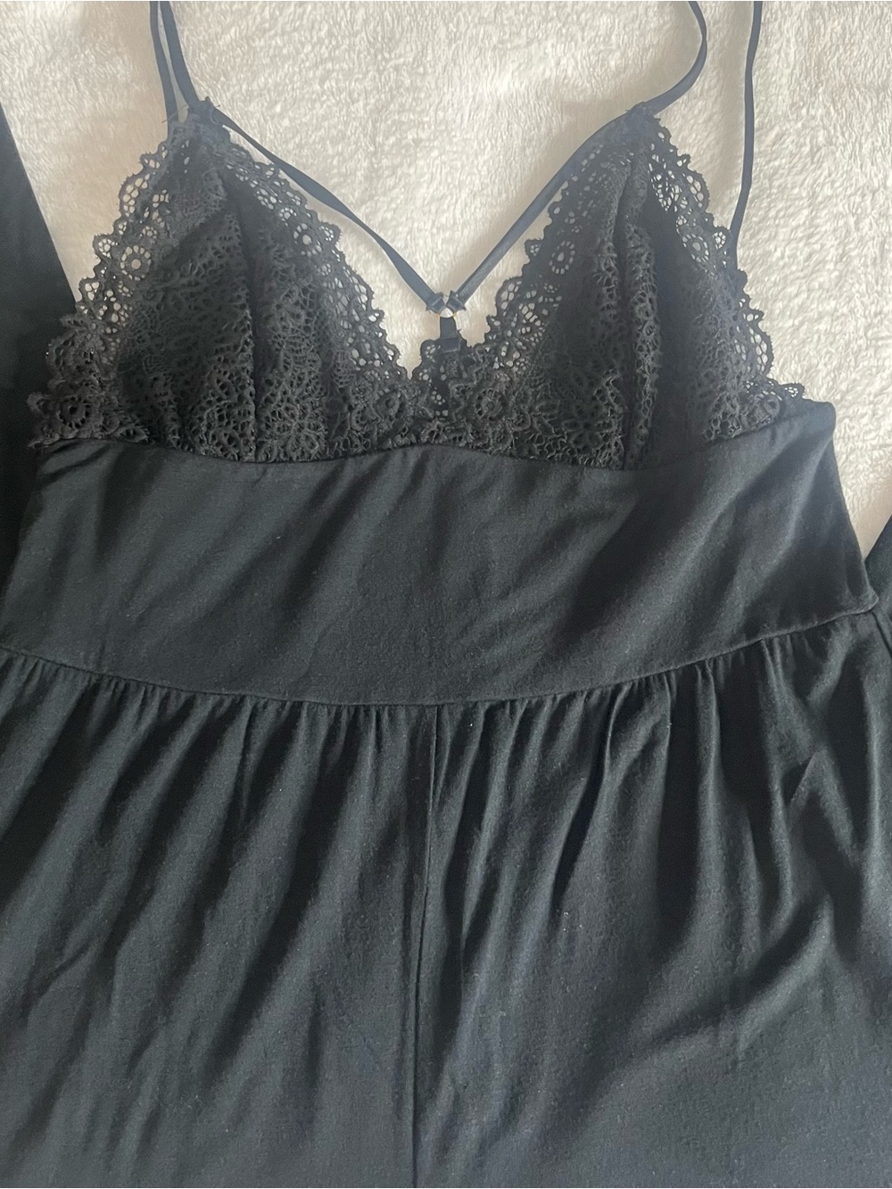 Victoria’s Secret Women’s Black V~Neck Lace Trim Sexy Sleep Jumpsuit Sz S - Picture 4 of 12